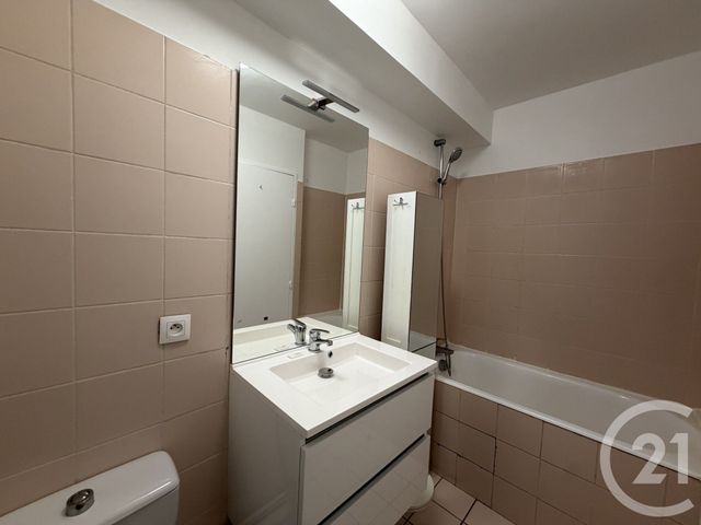Appartement F1 à louer - 1 pièce - 22.52 m2 - PARIS - 75013 - ILE-DE-FRANCE - Century 21 Olympiades